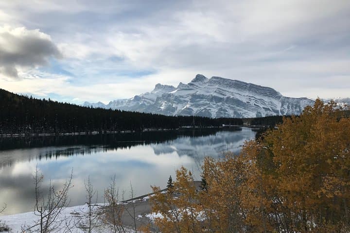 Private Tour: Lake Louise, Moraine Lake & Icefields Parkway from Banff photo 4