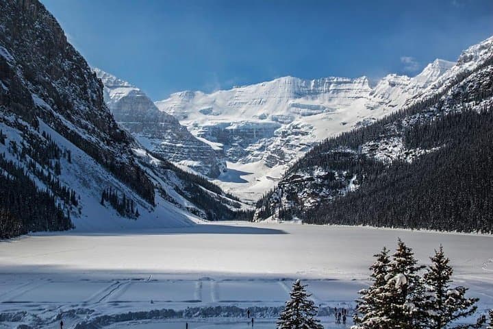 Private Tour: Lake Louise, Moraine Lake & Icefields Parkway from Banff photo 6