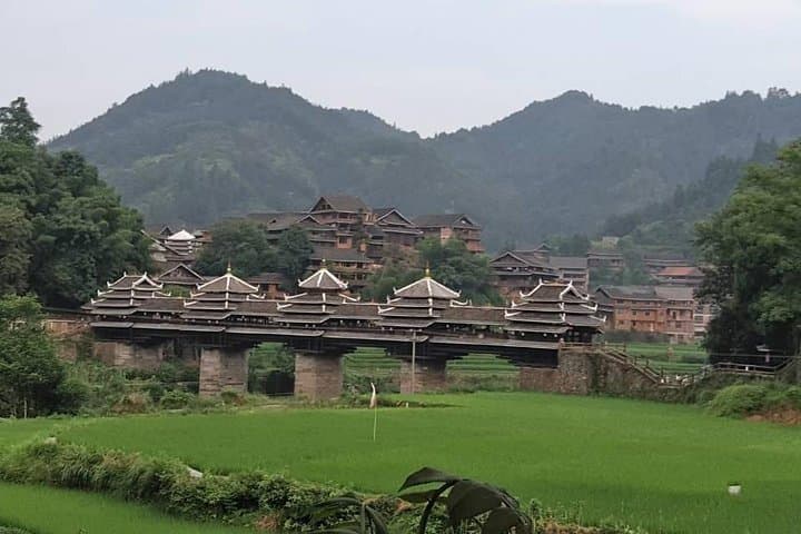 Guilin & Yangshuo 5-Day Private Tour: Li River Cruise, Longji Rice Terraces and Dong Villages