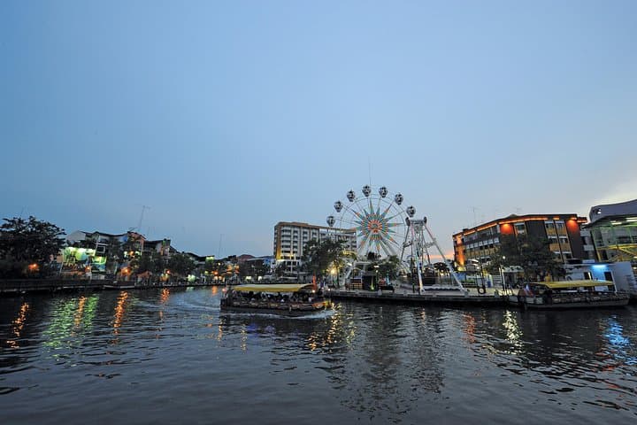 Full-Day Kuala Lumpur to Melaka Tour with River Cruise and The Shore View photo 4
