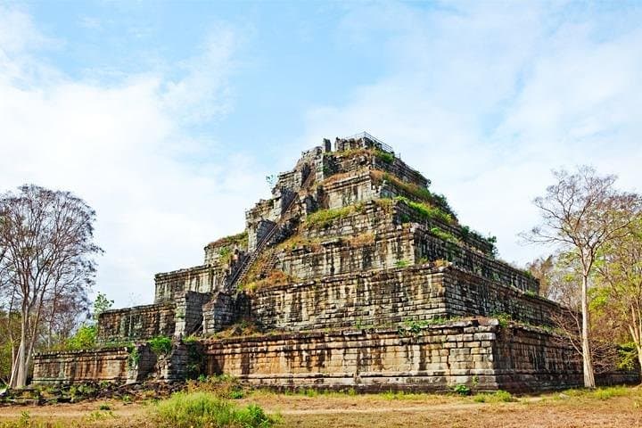 Koh Ker & Beng Mealea: Siem Reap Daytrip to Remote Jungle Temples