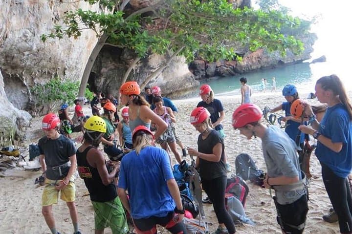 Railay Beach Rock Climbing Courses — Certified Climbing on Krabi’s Limestone Cliffs photo 4