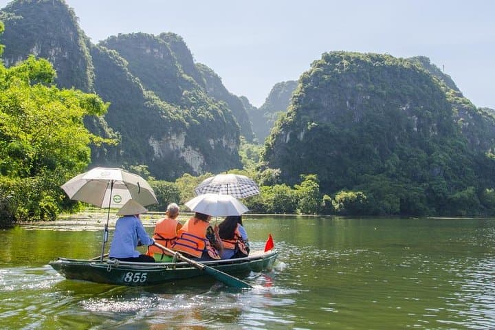Full-Day Ninh Binh Highlights: Trang An, Bai Dinh & Tam Coc from Hanoi photo 3