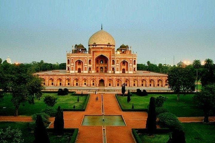 Gatimaan Express Day Trip: Taj Mahal & Agra Fort Private Tour from Delhi photo 4