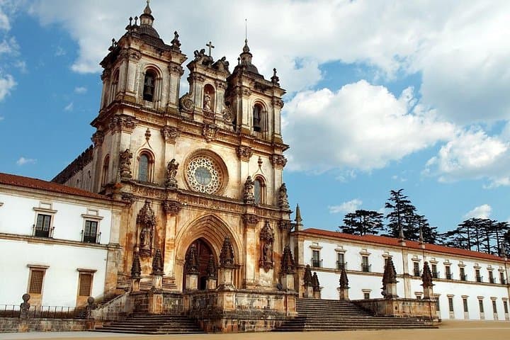 6-day-north-portugal-cultural-tour-lisbon-to-douro-valley photo 1