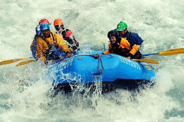 24 km White-Water Rafting on the Ganga — Rishikesh Full-Day Expedition photo 4