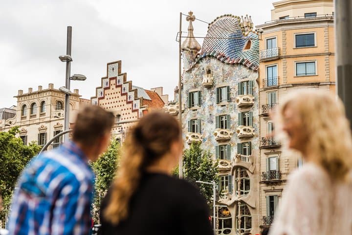 Custom Barcelona Private Walking Tour with Local Host — 8-Hour Personalized Experience