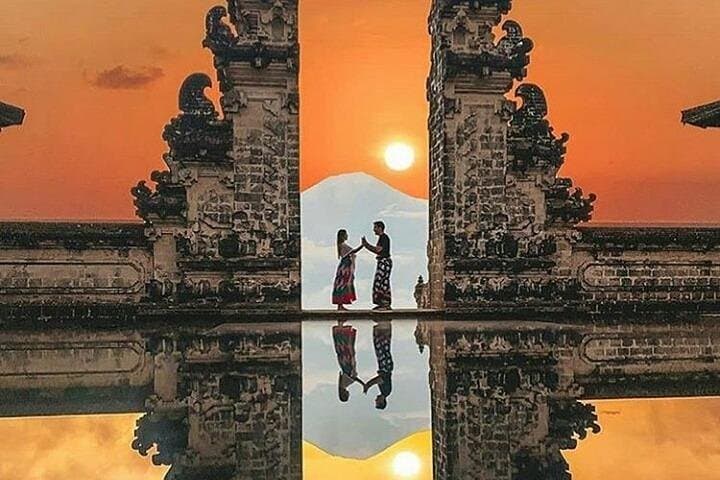 Two-Day Bali Highlights: Instagram Temples, Waterfalls & Best Beaches
