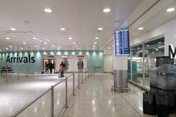 Private Luxury Transfer: Portsmouth Cruise Terminal to Heathrow Airport photo 3
