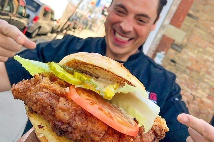 Explore Chicago’s West Side: A Foodie Bike Tour Through Vibrant Neighborhoods