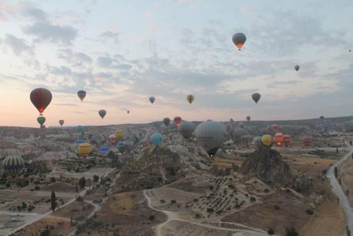 Sunrise Hot Air Balloon Over Goreme Valley — Cappadocia Flights & Practical Tips photo 2
