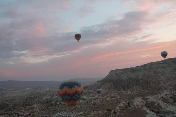 Sunrise Hot Air Balloon Over Goreme Valley — Cappadocia Flights & Practical Tips photo 6