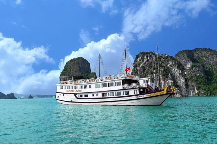 Halong Bay Deluxe 2D/1N Cruise — Kayak, Swim & Explore Surprise Cave