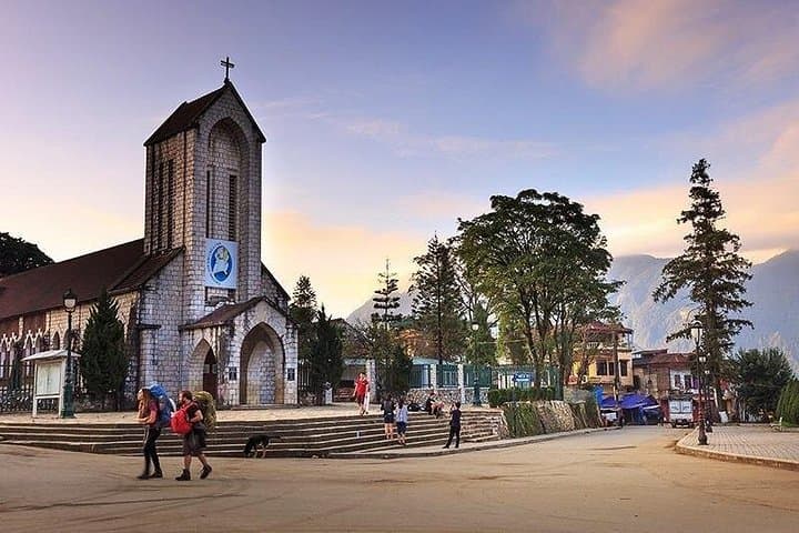Sapa 2-Day Trek from Hanoi: Cat Cat, Y Linh Ho, Lao Chai & Ta Van photo 1