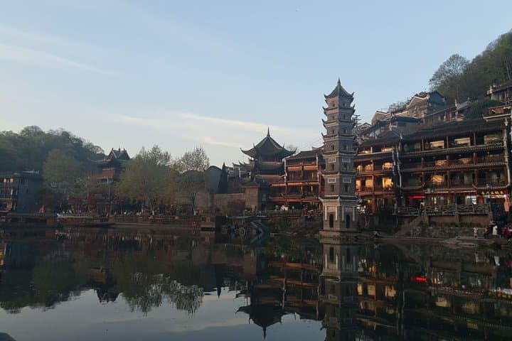 5-Day Private Tour: Fenghuang, Fanjingshan & Zhangjiajie Highlights photo 3