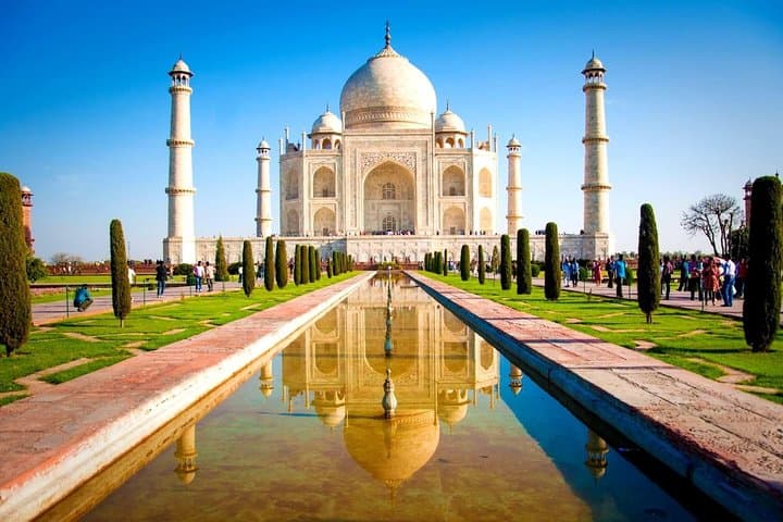 Sunrise Taj Mahal & Agra Fort: Private All‑Inclusive Day Trip from Delhi photo 4