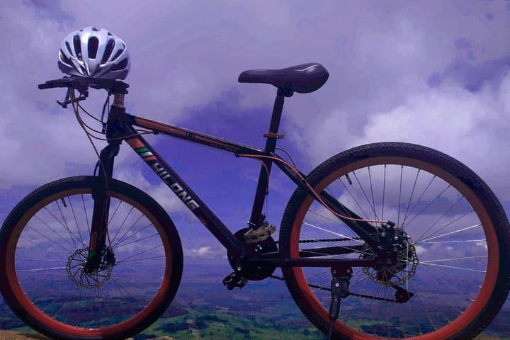 Mountain Biking the Slopes of Mount Elgon from Sipi Falls photo 4