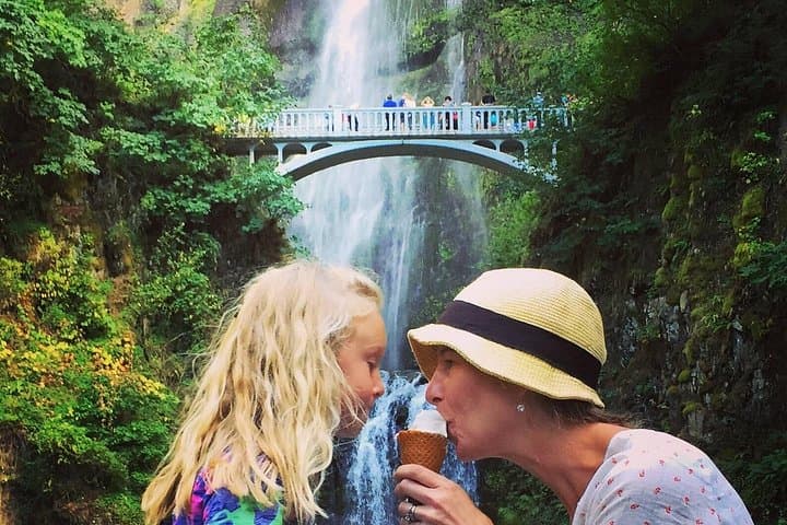 E-Bike Columbia River Gorge: Waterfalls, Wine & Hood River Multi-Day Tour photo 3