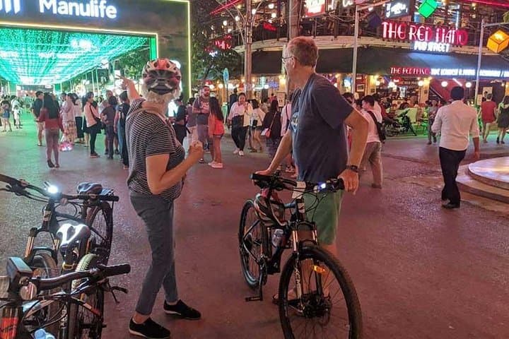 Siem Reap Night Food Tour & Apsara Dance: Tuk-Tuk Cultural Excursion