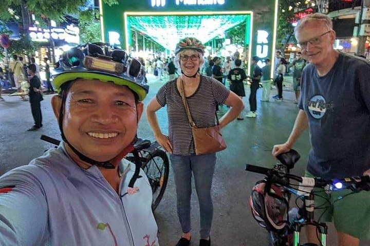 Siem Reap Night Food Tour & Apsara Dance: Tuk-Tuk Cultural Excursion photo 2