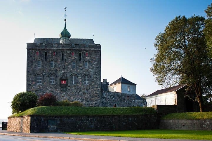 Explore Bergen's Top Attractions: Private Guided City Sightseeing Tour photo 4