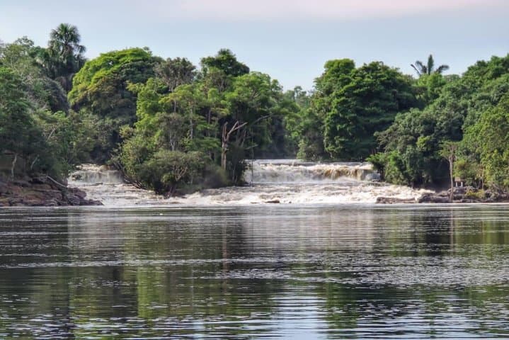 Arapiuns River to Aruã Waterfall: 5-Day Boat Tour from Alter do Chão photo 2