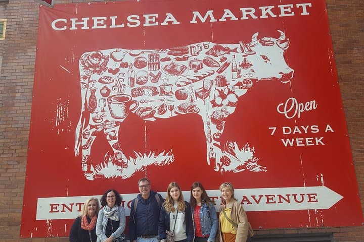 Private Meatpacking District, Chelsea Market & High Line Walking Tour — NYC Food, Fashion & History Walk photo 1