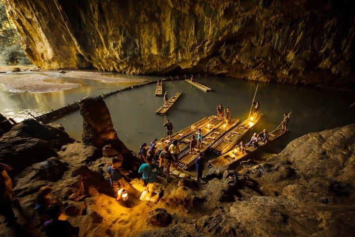 Tham Lod Cave Rafting, Prehistoric Tombs & Su Tong Pae Bamboo Bridge Day Tour photo 3