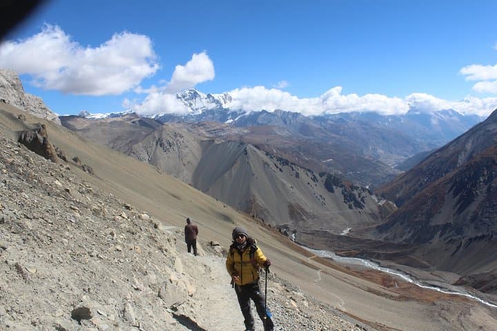 12-Day Annapurna Circuit Trek from Pokhara — Thorong La High-Pass Adventure photo 1