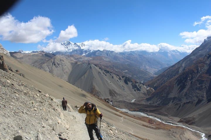 12-Day Annapurna Circuit Trek from Pokhara — Thorong La High-Pass Adventure photo 4