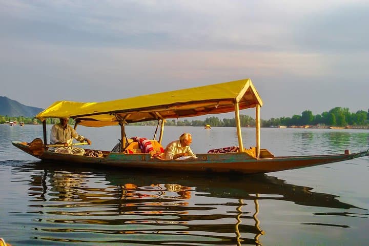 kashmir-ladakh-himalayan-heights-expedition-13-day-high-altitude-tour