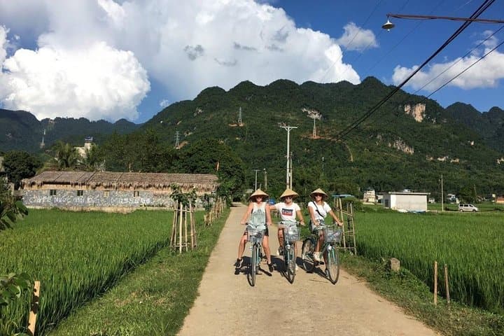 Mai Chau 2-Day Classic Tour from Hanoi — Biking, Homestay & Thai Dance