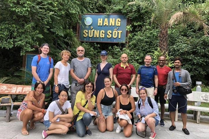 Amanda Cruises: 2-Day, 1-Night Luxury Cruise Through Ha Long Bay photo 2