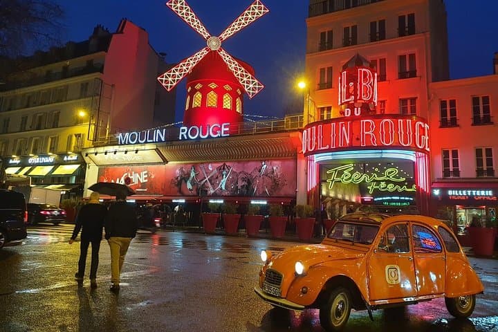 Paris in a Citroën 2CV: A 3-Hour Vintage City Cruise photo 6