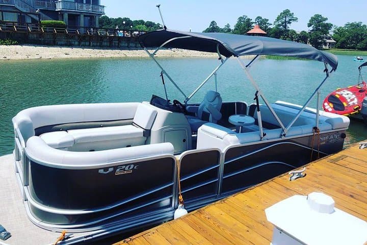 8-Hour Private Hilton Head Pontoon Boat Rental — Skull Creek to May River Adventure photo 3