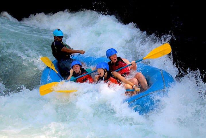 Chorro Whitewater Rafting — Naranjo River Class IV–V Adrenaline Trip from Manuel Antonio photo 2