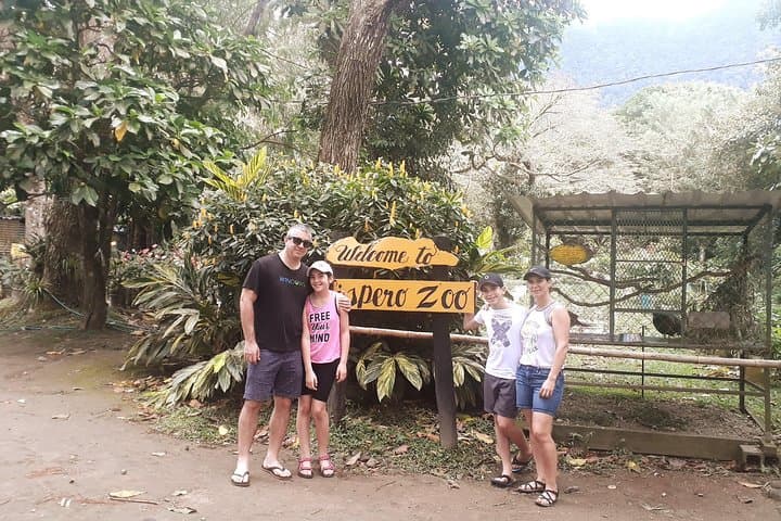 El Valle de Antón Day Tour: Volcano Crater Town, Waterfall & Hot Springs