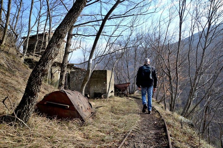 Trek the Apennines to a Ghost Village: Mugello Day Hike with Tuscan Food & Wine photo 2