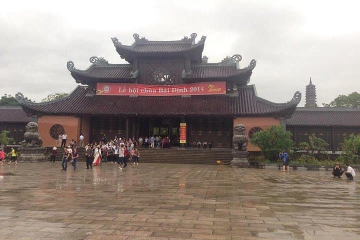 Full-Day Trang An & Bai Dinh from Hanoi: Boat Caves, Pagodas, and Limestone Peaks photo 2