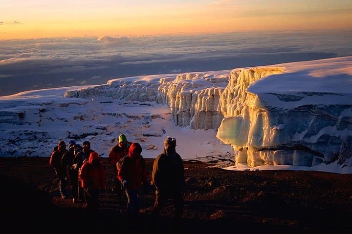 6-Day Machame Route: Kilimanjaro Trek to Uhuru Peak