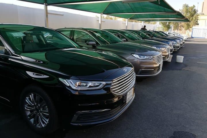 Private Transfer from Makkah to Madinah — 5-Hour Air-Conditioned Route