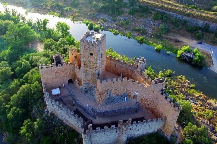 Templar Route: Almourol Castle and Convent of Christ Day Tour from Lisbon photo 4