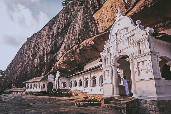 Sigiriya and Dambulla Day Tour — Climb the Lion Rock & Explore Dambulla's Cave Temples photo 6