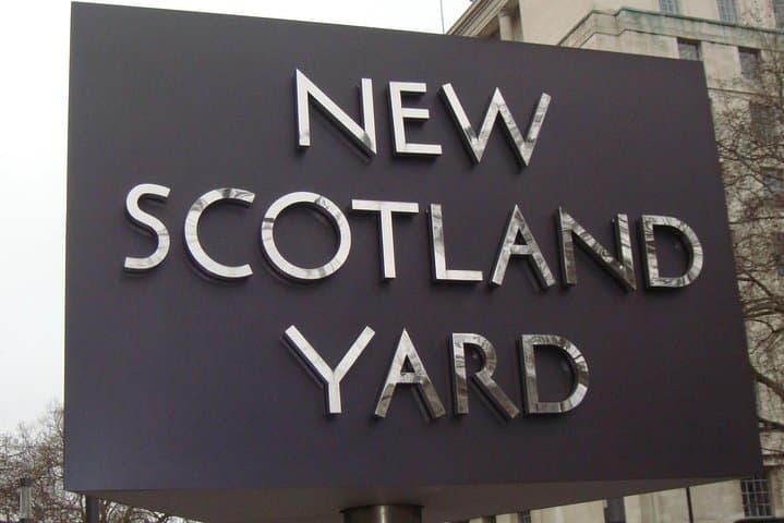 London Crime & Policing Walking Tour — Scotland Yard to Sherlock Holmes