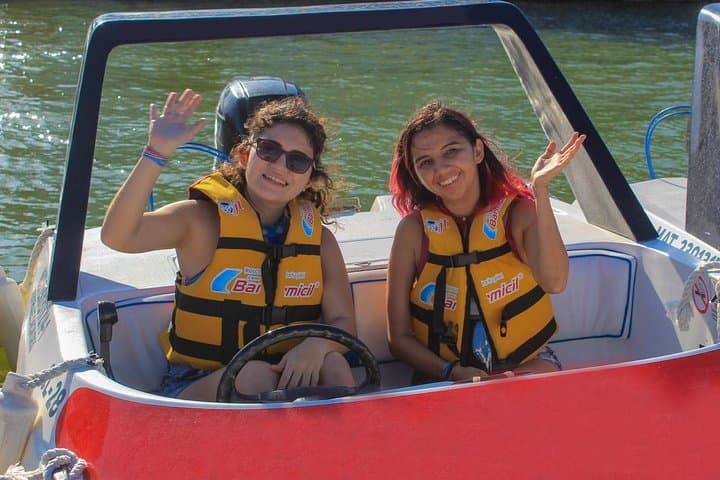 Drive Your Own Speedboat and Snorkel Punta Nizuc Reef in Cancun photo 3