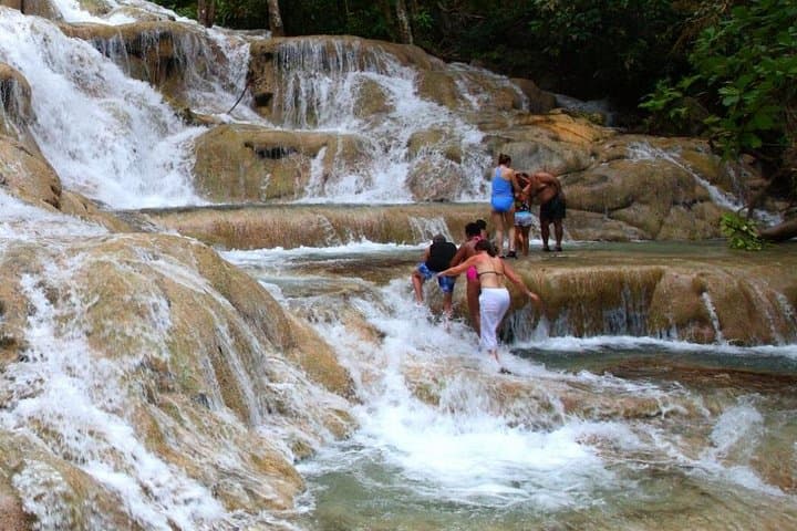 Dunn's River Falls Climb and Zipline: Ocho Rios Adventure with Private Transfer photo 5