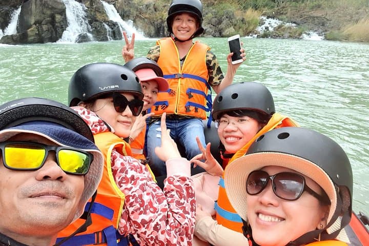 Rafting the Srepok: Cocoa Farm, Gia Long & Draynur Waterfalls Day Trip