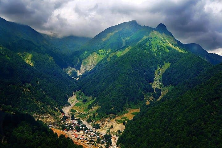 Gabala and Shamakhi Day Tour: Tufandag Cable Car, Seven Beauties & Juma Mosque