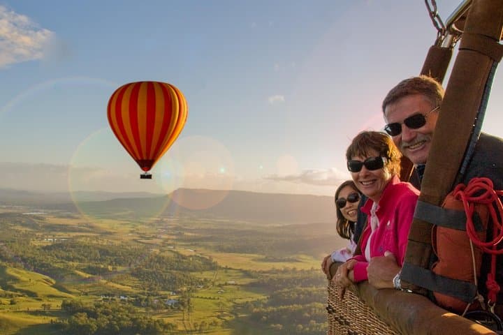 Sunrise Balloon Over the Atherton Tablelands + Cairns Aquarium Entry