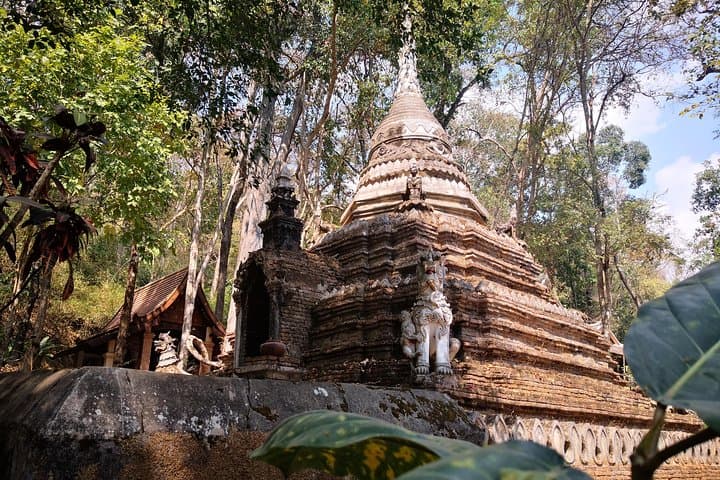Doi Suthep & Wat Pha Lat Monk Trail: Chiang Mai Temple Day Tour photo 5